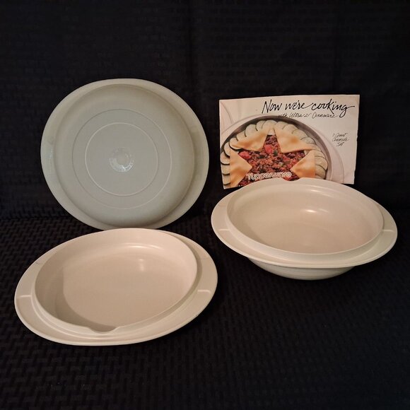 3 Pc Tupperware Ultra Microwave Casserole 1722, 1725 & 1726 Lid - Picture 1 of 10